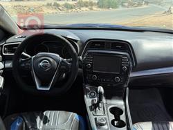 Nissan Maxima